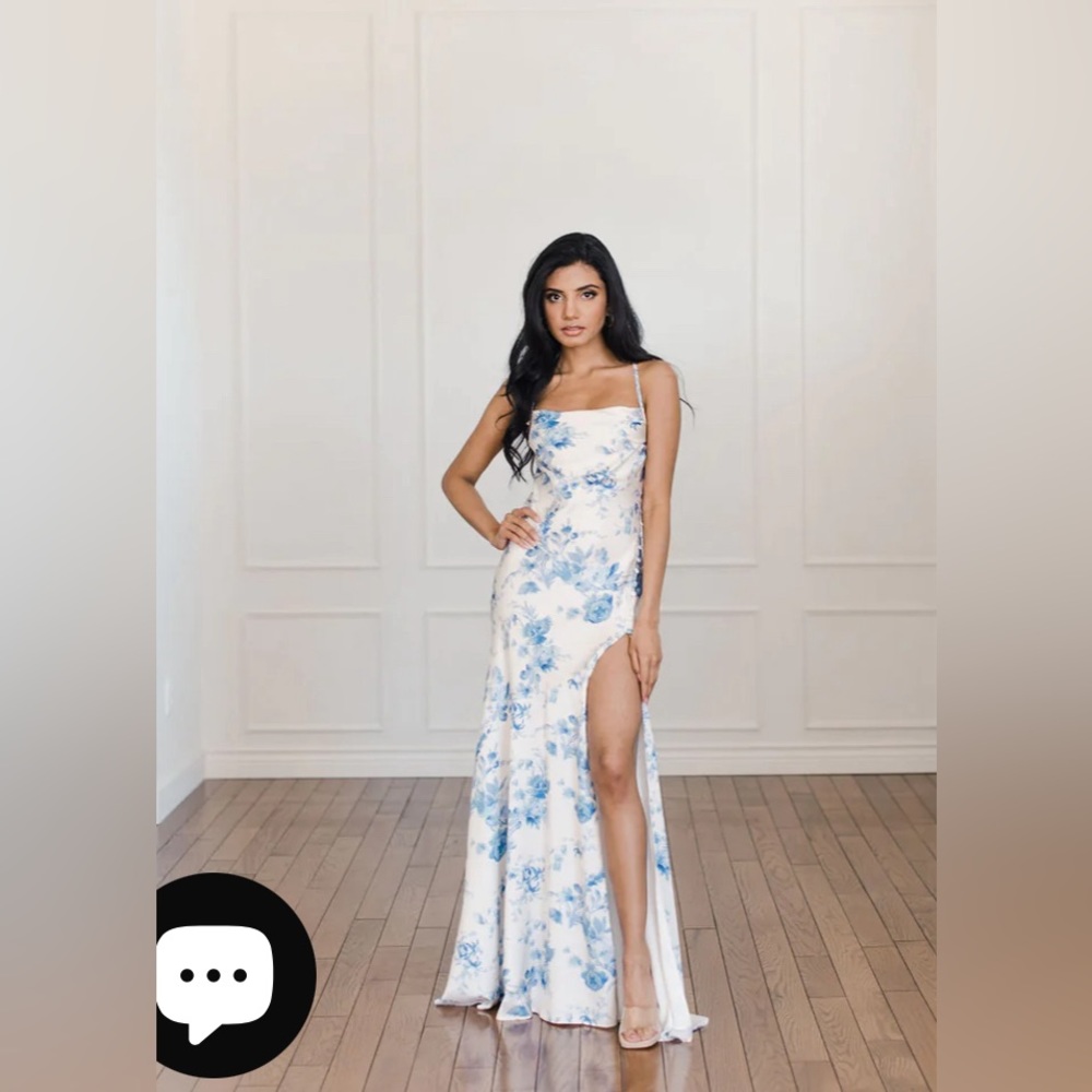 V Chapman Isla Dress - Provencal Blue